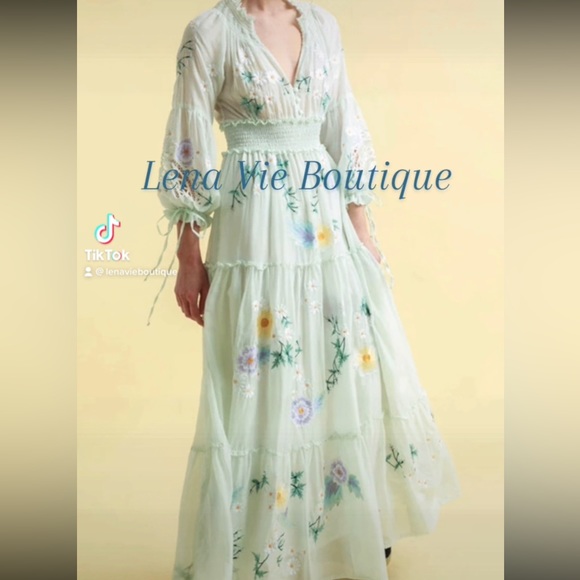 Summer Island Daisy Blooms Floral Embroidered Cotton Maxi Dress - Picture 2 of 14